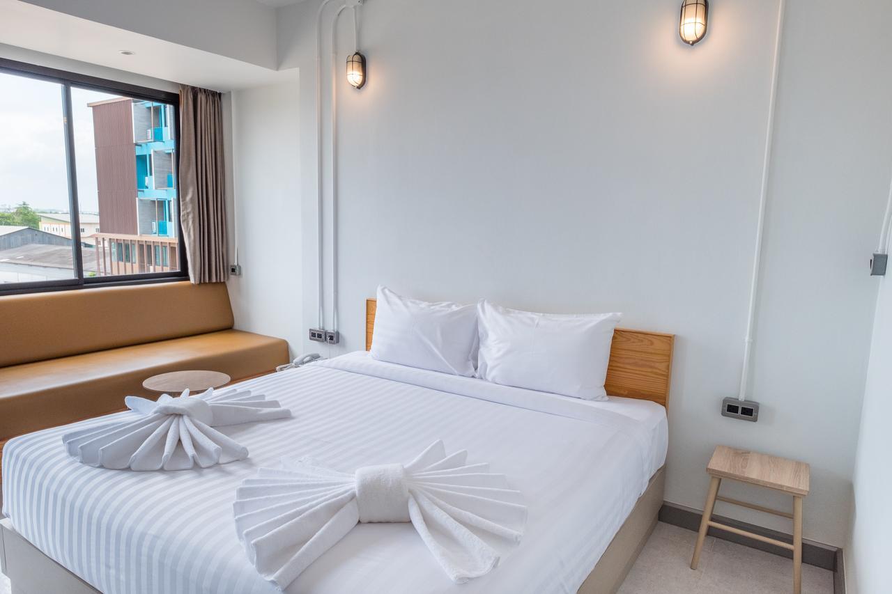 S.22 Hotel Suratthani Surat Thani Exterior foto